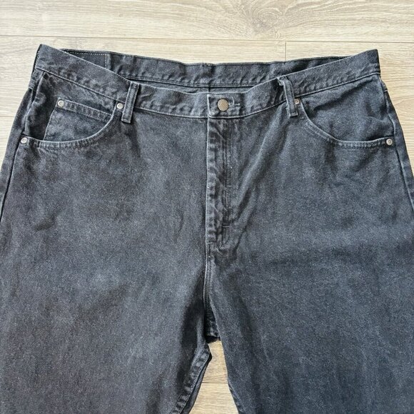 Wrangler Jeans Black Denim Relaxed Fit Taper Leg High Rise Mens Size 40x30 - Picture 2 of 15